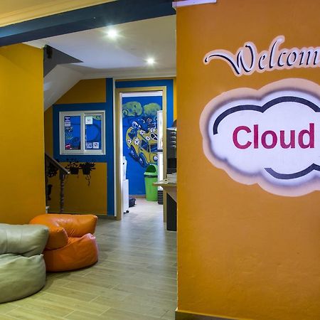 Cloud 9 Hostel Лагуш Экстерьер фото